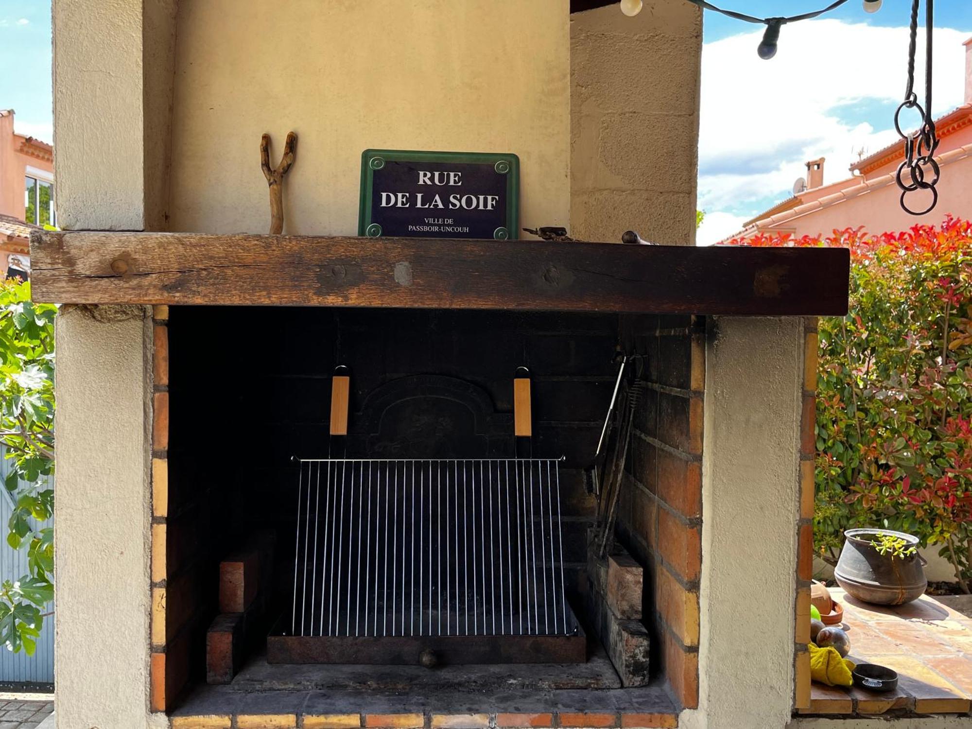 La Maison Brennus , Piscine, 15 Min Des Plages Béziers Exteriör bild
